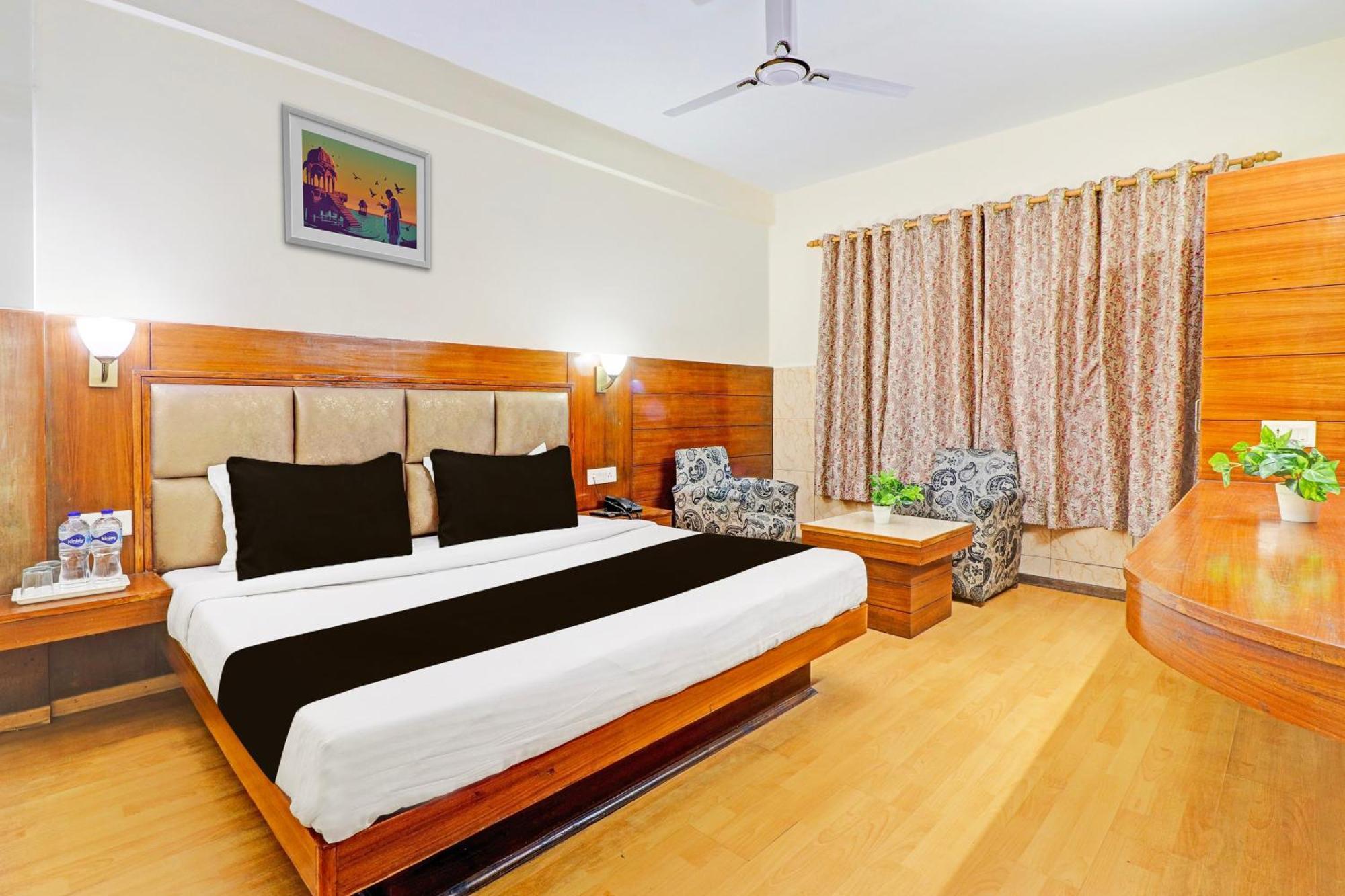 Super Collection O Pioneer Hotell Mussoorie Exteriör bild